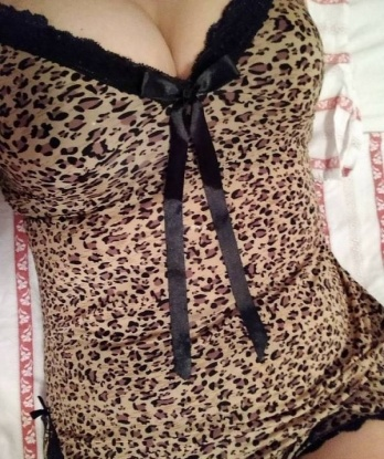 Искушение в обтягивающем кружевном белье и высоких каблуках приглашает на чувственное свидание. Готова исполнить все твои желания, дорогой! 1577, 34 года